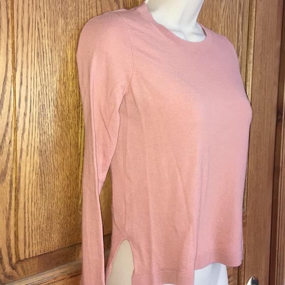 Ann Taylor 100% Extra Fine Merino Wool Sweater S - Picture 2 of 3
